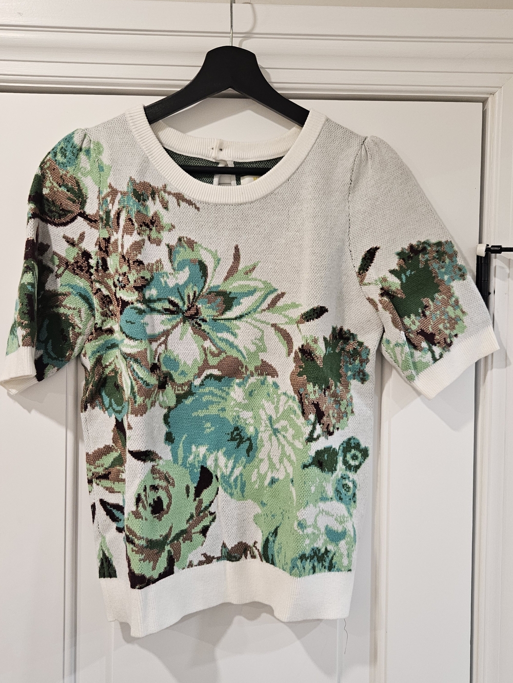 MAEVE by Anthropologie White & Green Floral Knit Short-Sleeve Top